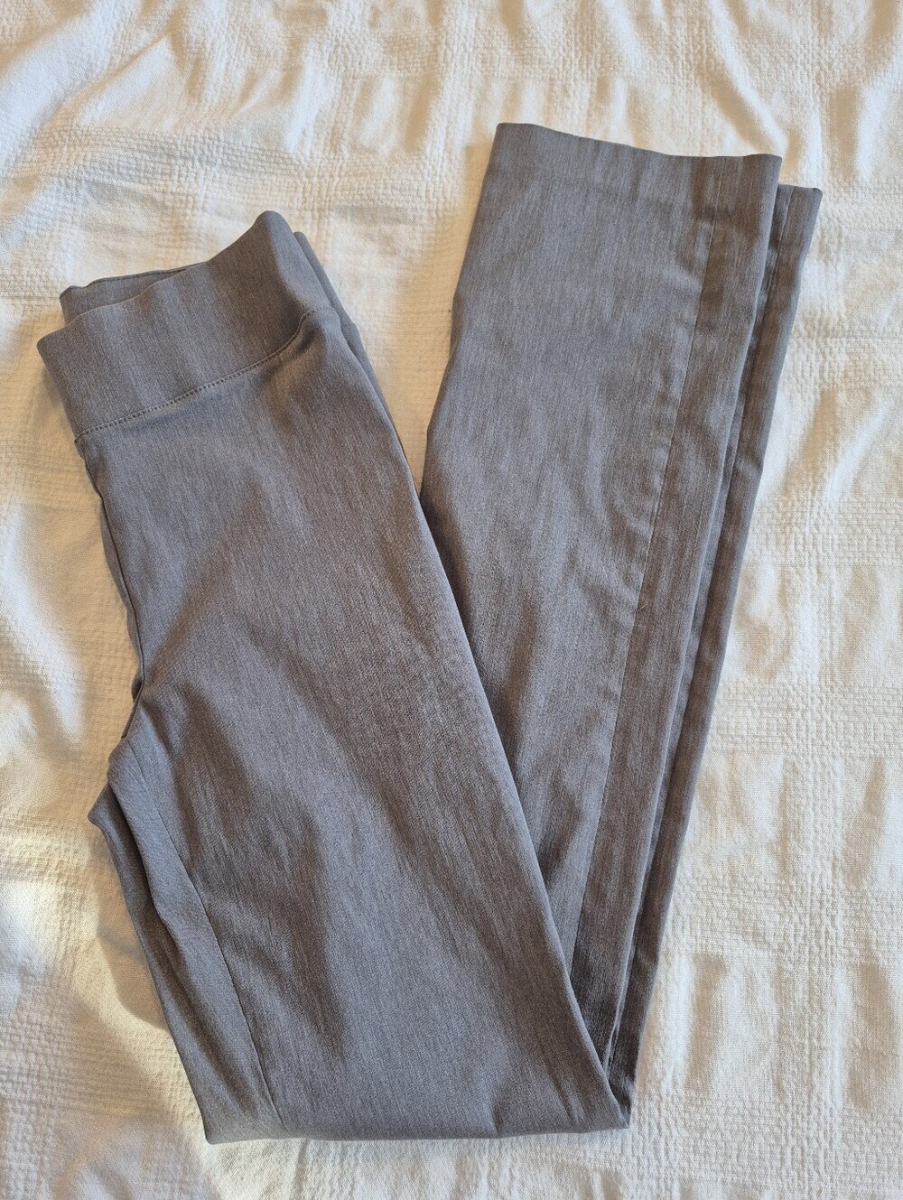 Suzy Shier women's Small gray pull on ponte pants VGUC